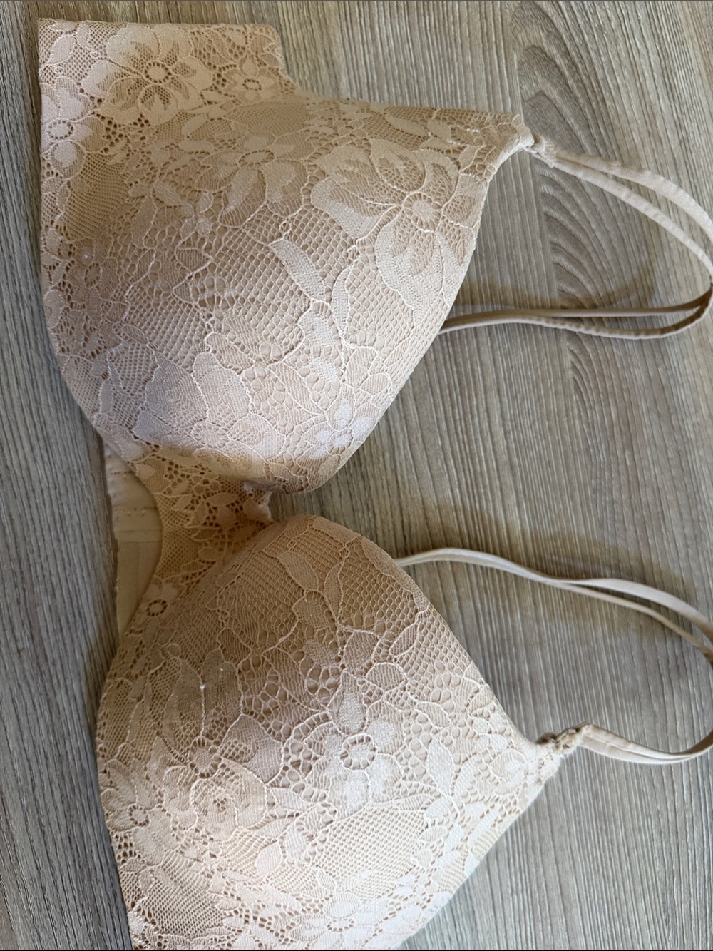 Victoria's Secret Lace Push-Up Bra in Beige
